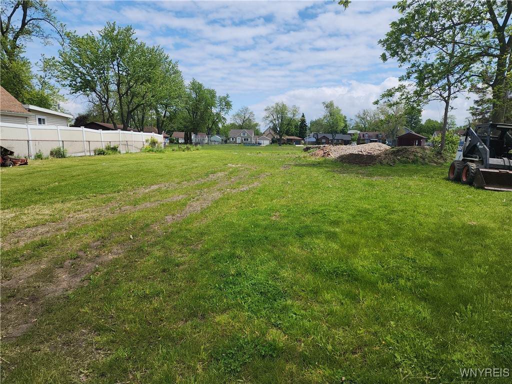 190 Labelle Avenue - Photo 1