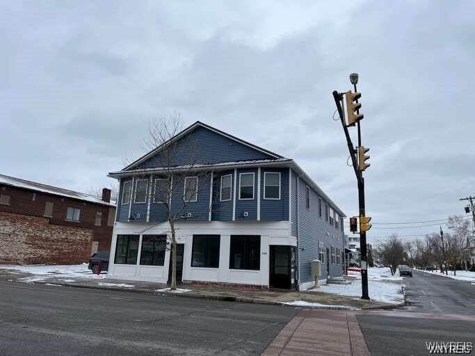 1986 South Park Ave Avenue - Photo 1