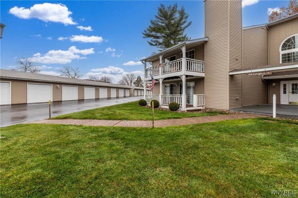 1210 Youngs Rd - Photo 1