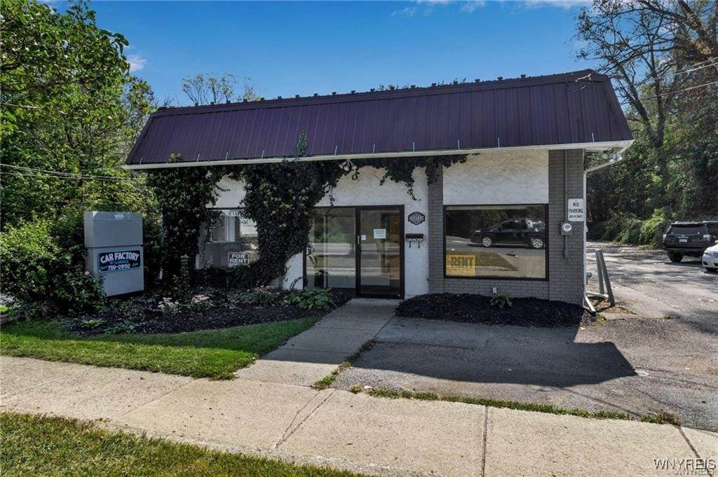 10589 Main Street - Photo 1