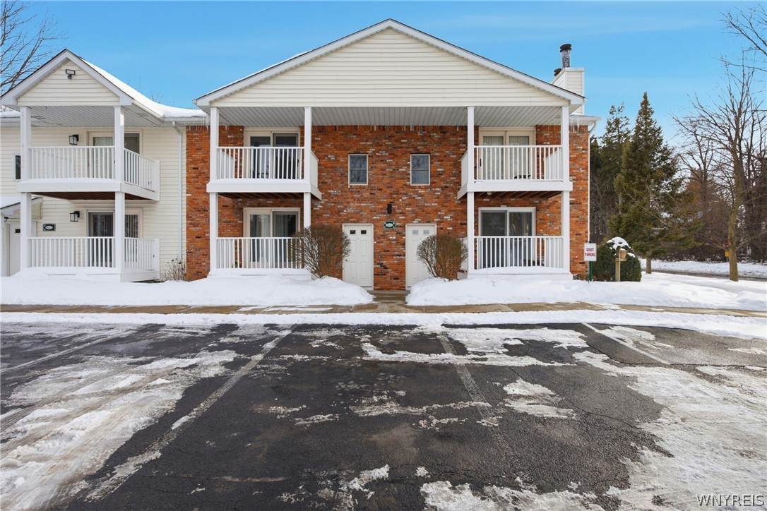 4623 Chestnut Ridge Road - Photo 1