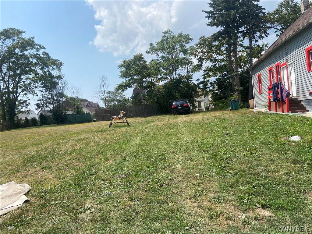 170 Kosciuszko Street - Photo 1