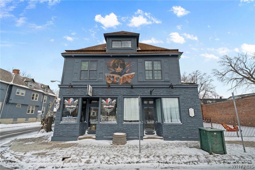 2096 Seneca Street - Photo 1