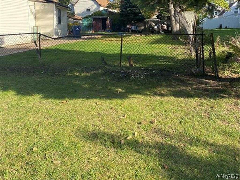 259 Babcock Street - Photo 1
