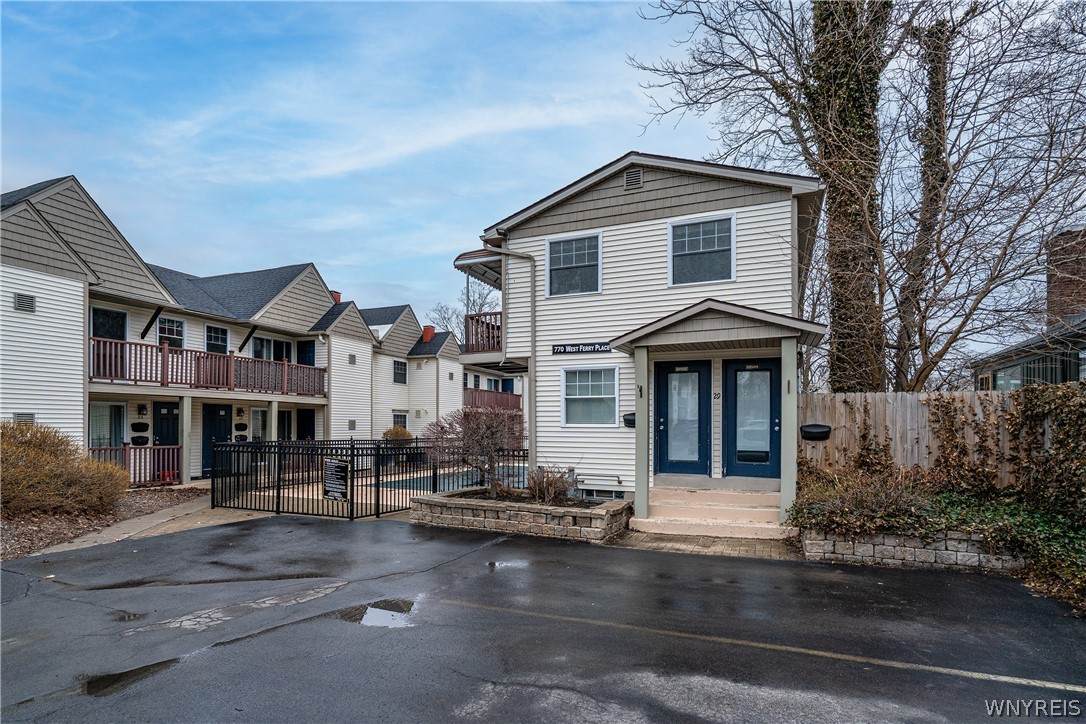 770 Ferry Street - Photo 1