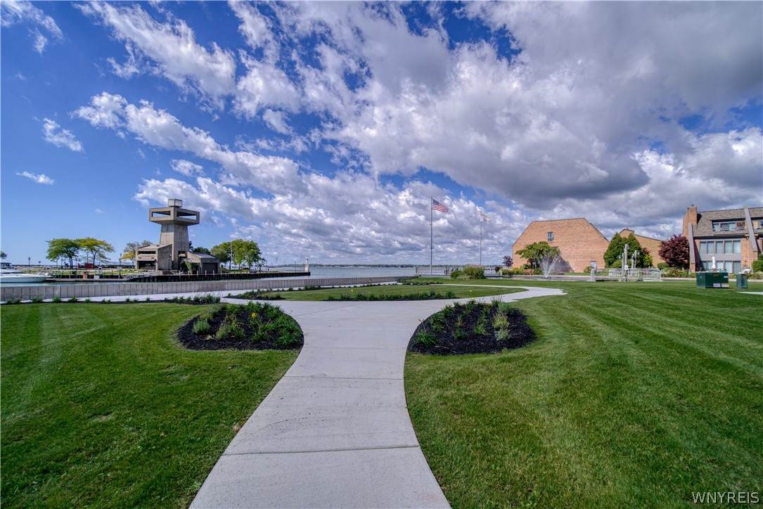 https://bt-photos.global.ssl.fastly.net/rochester/orig_boomver_1_B1667783-2.jpg