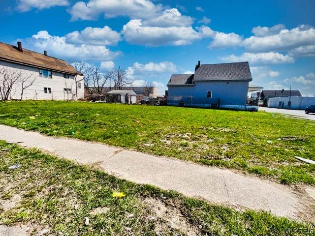 1342 Clinton Street - Photo 1