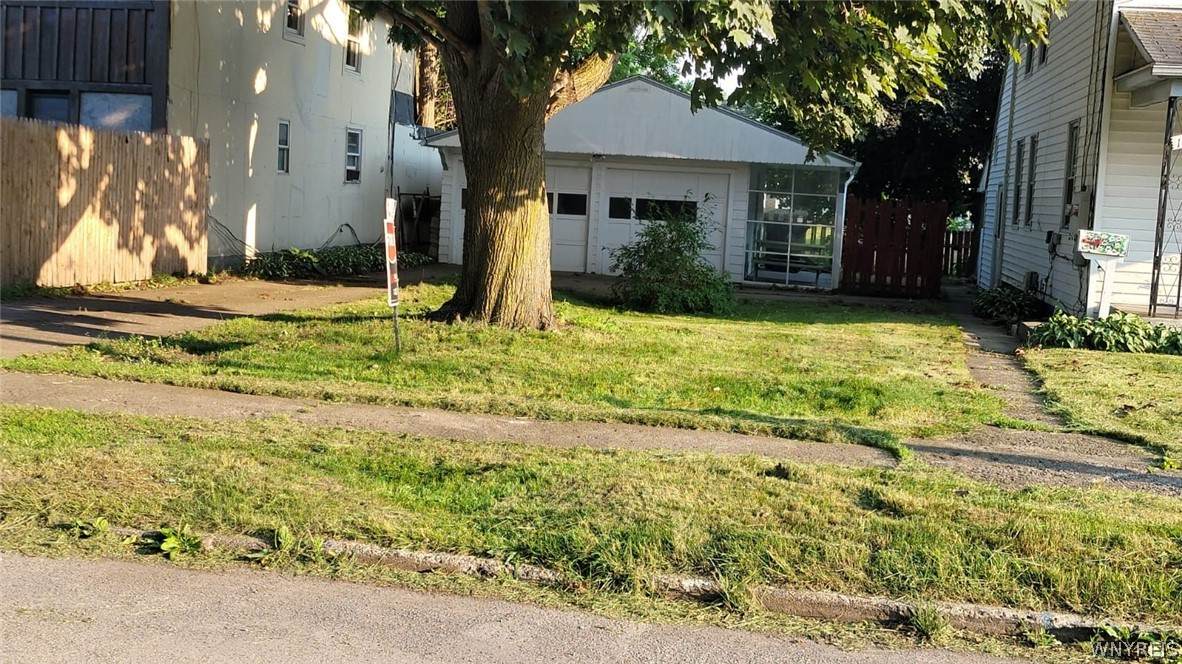 19 Gravel Place - Photo 1