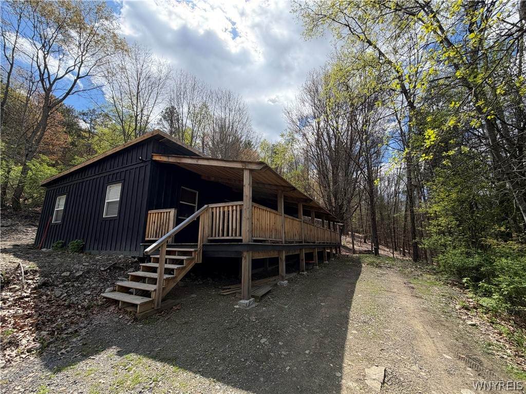 1620 River Road - Photo 1