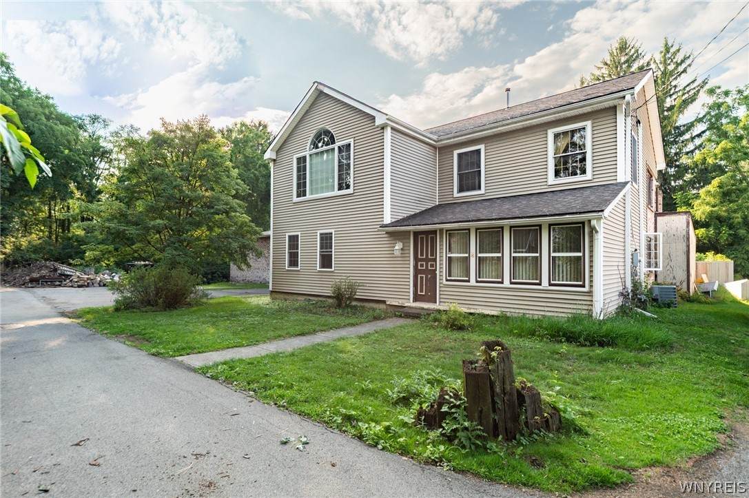7 Division Street - Photo 1