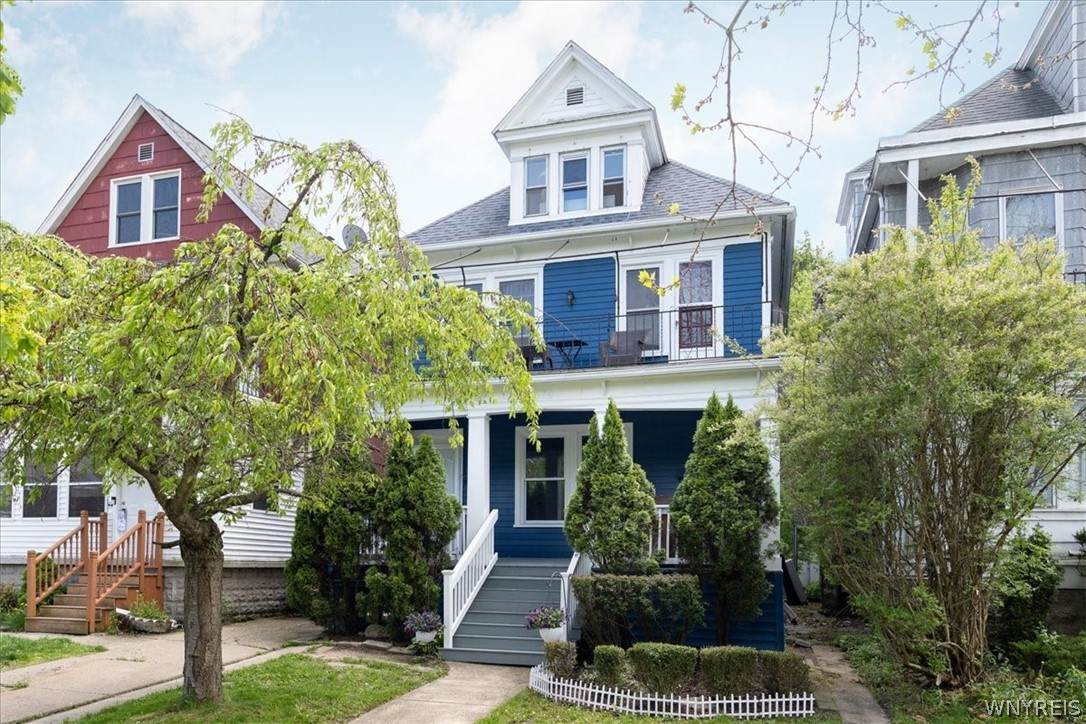 1679 Amherst Street - Photo 1