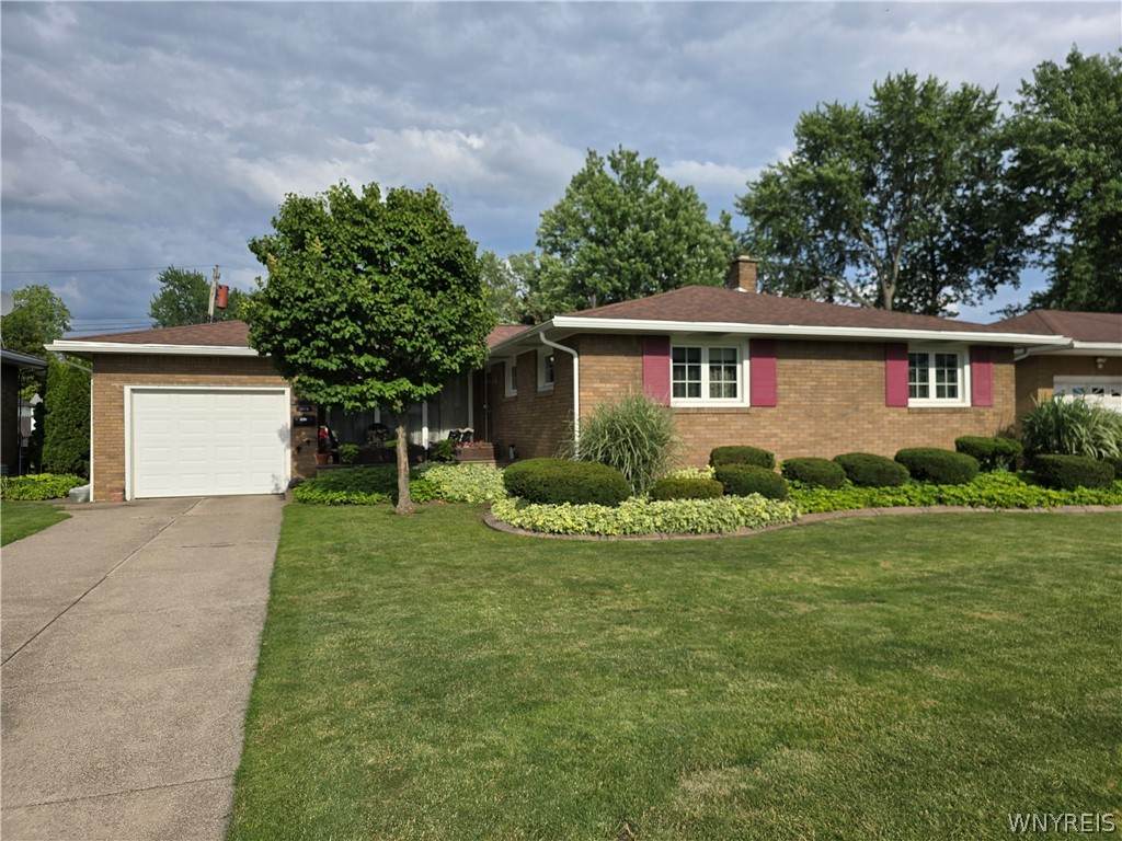 1109 Woodstock Avenue - Photo 1