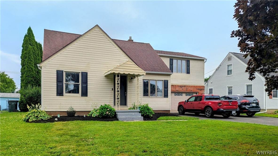 927 Pioneer Drive - Photo 1