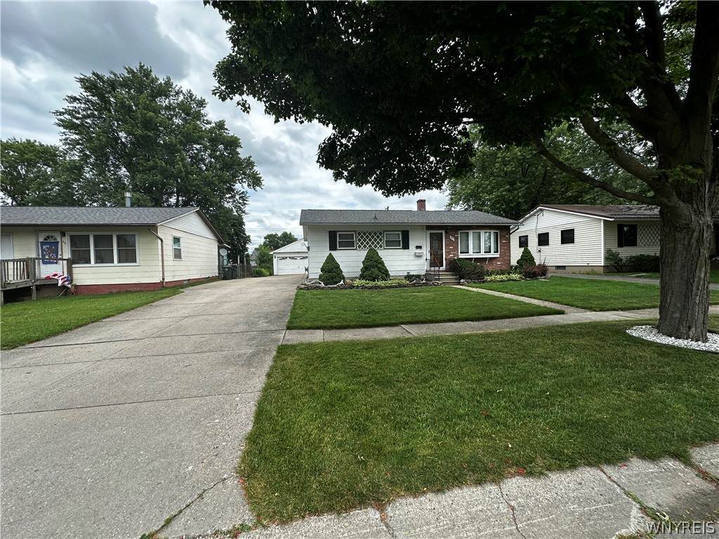 37 Bissell Avenue - Photo 1