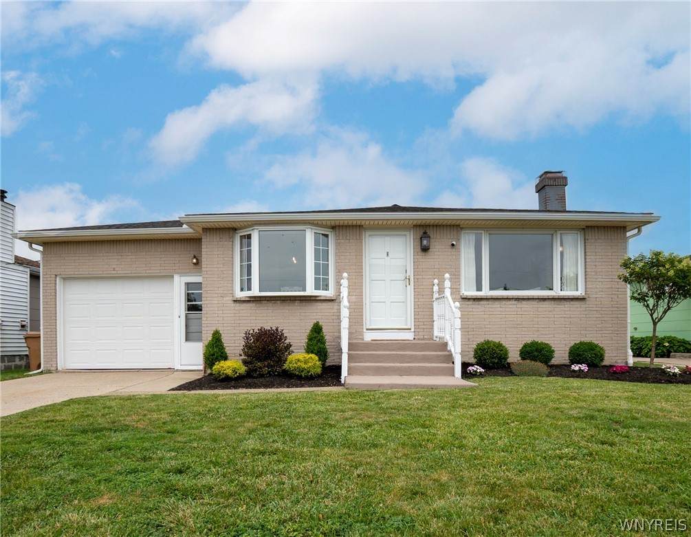 48 Castlewood Drive - Photo 1