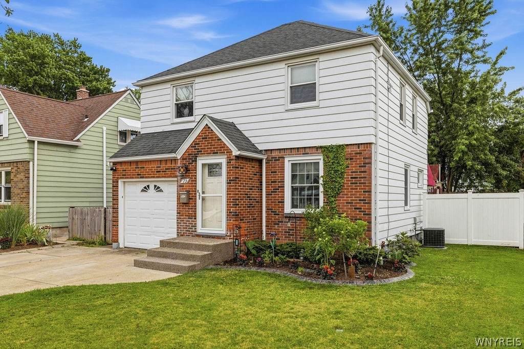 73 Linden Avenue - Photo 1