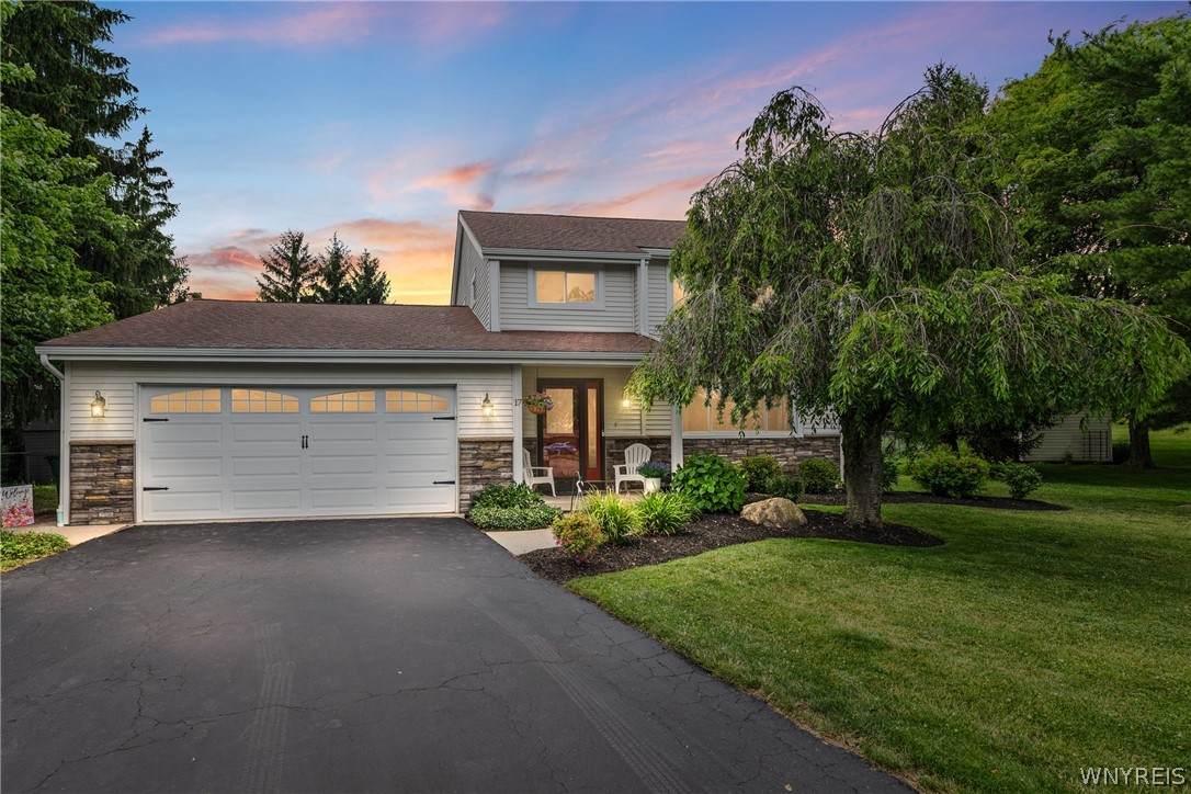 17 Birchwood Cmn - Photo 1
