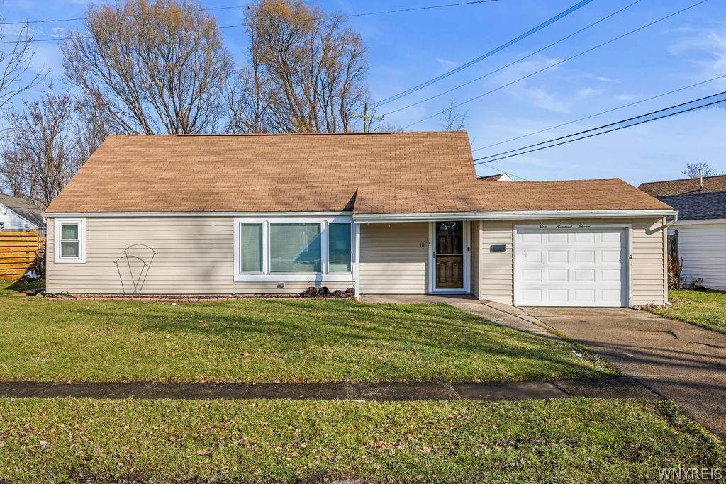 111 Louis Street - Photo 1