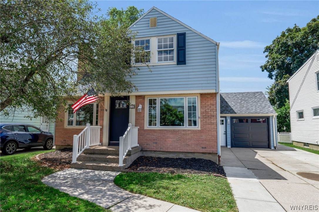 115 Calvert Boulevard - Photo 1