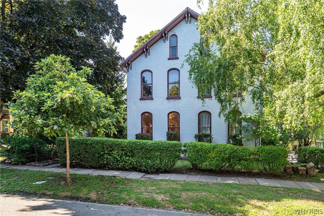 402 Jersey Street - Photo 1
