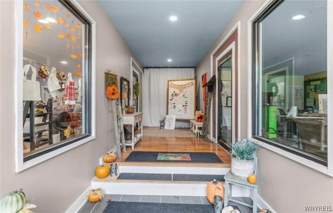 https://bt-photos.global.ssl.fastly.net/rochester/orig_boomver_1_B1701009-2.jpg