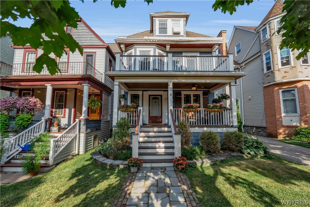 200 Norwood Avenue - Photo 1