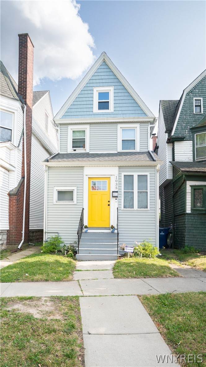 1035 Lafayette Avenue - Photo 1