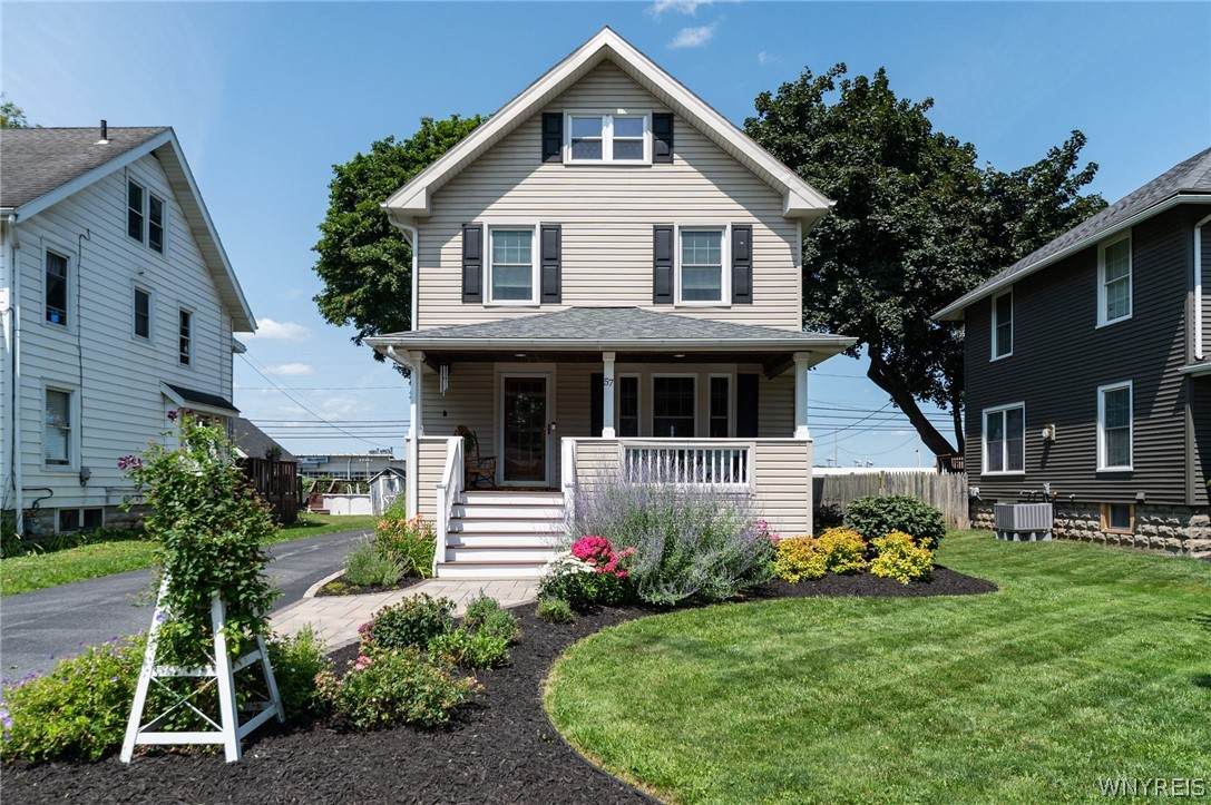 57 Redfield Parkway - Photo 1