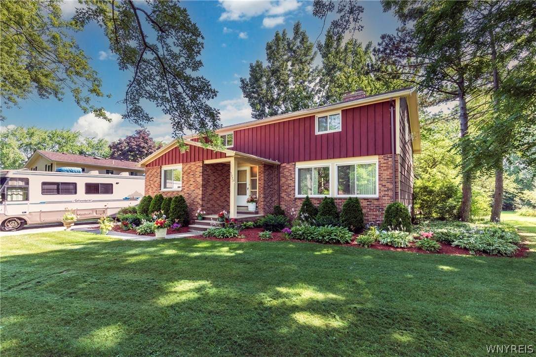 5373 Elm Drive - Photo 1