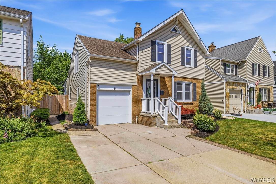 34 Byron Avenue - Photo 1