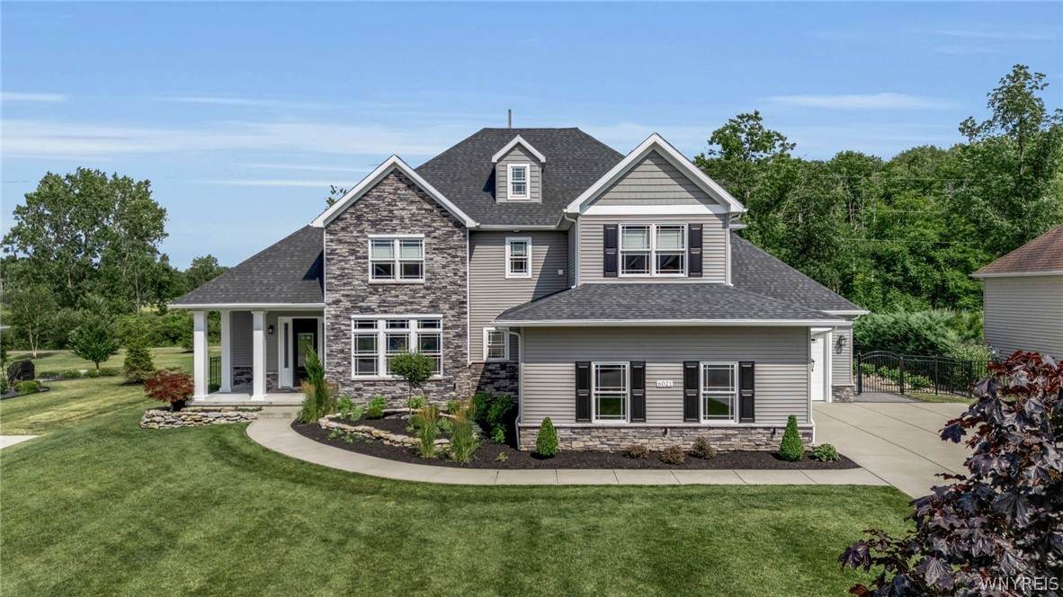 6021 Wexford Manor - Photo 1