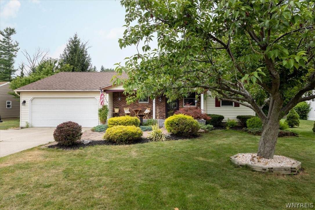 5866 Lakecrest Drive - Photo 1