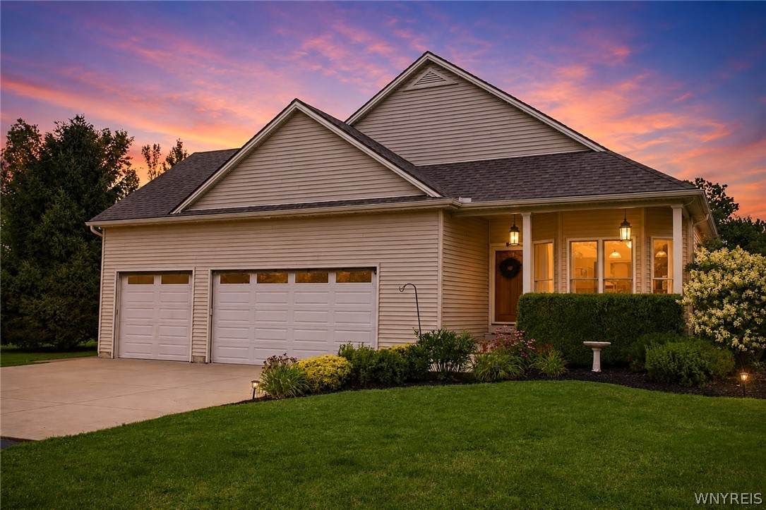 547 Sumner Road - Photo 1