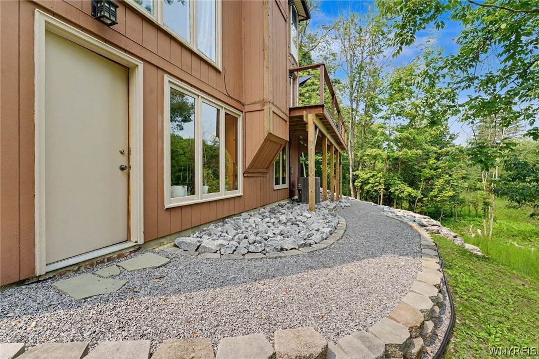 https://bt-photos.global.ssl.fastly.net/rochester/orig_boomver_1_B1702794-2.jpg