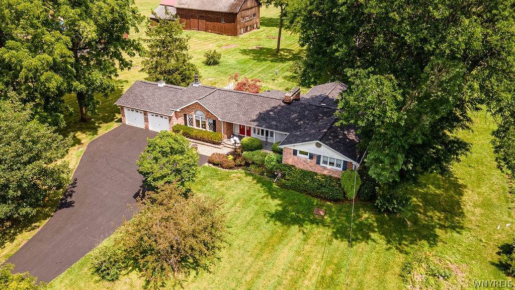 6163 Campbell Boulevard - Photo 1