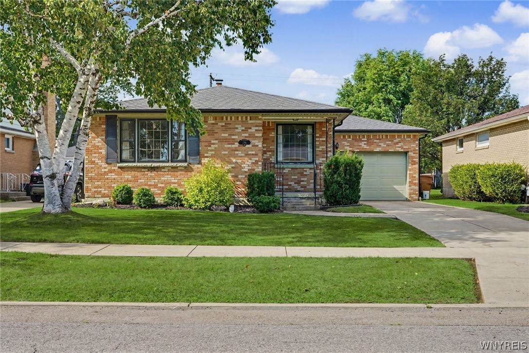 298 Lydia Lane - Photo 1