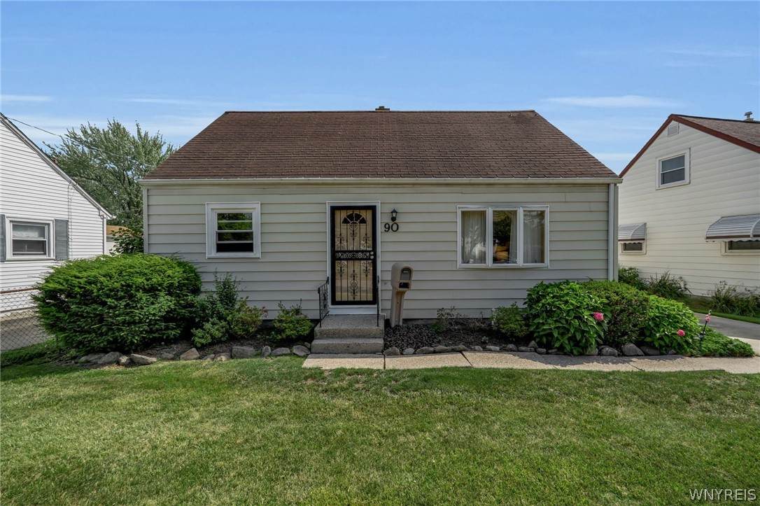 90 Nicholas Drive - Photo 1