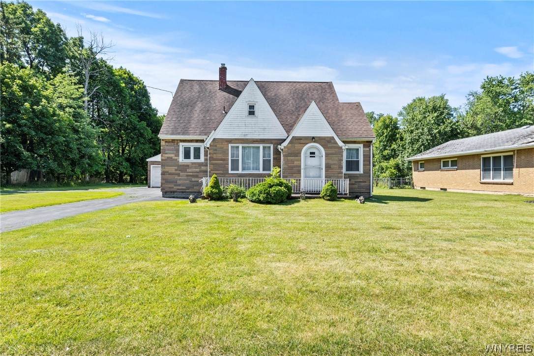 1419 Maple Road - Photo 1