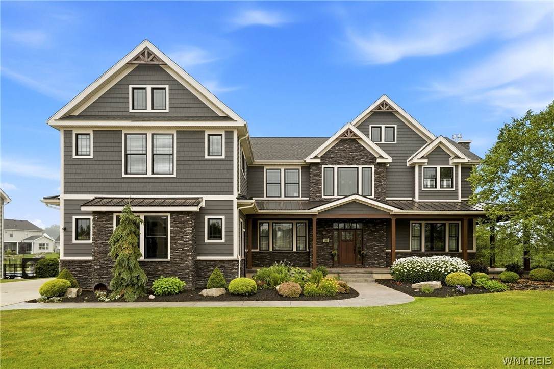 5368 Glenview Drive - Photo 1