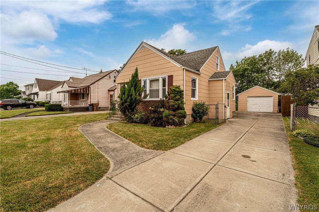 124 Park Edge Dr - Photo 1