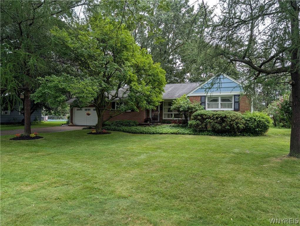 8325 Vernon Circle - Photo 1