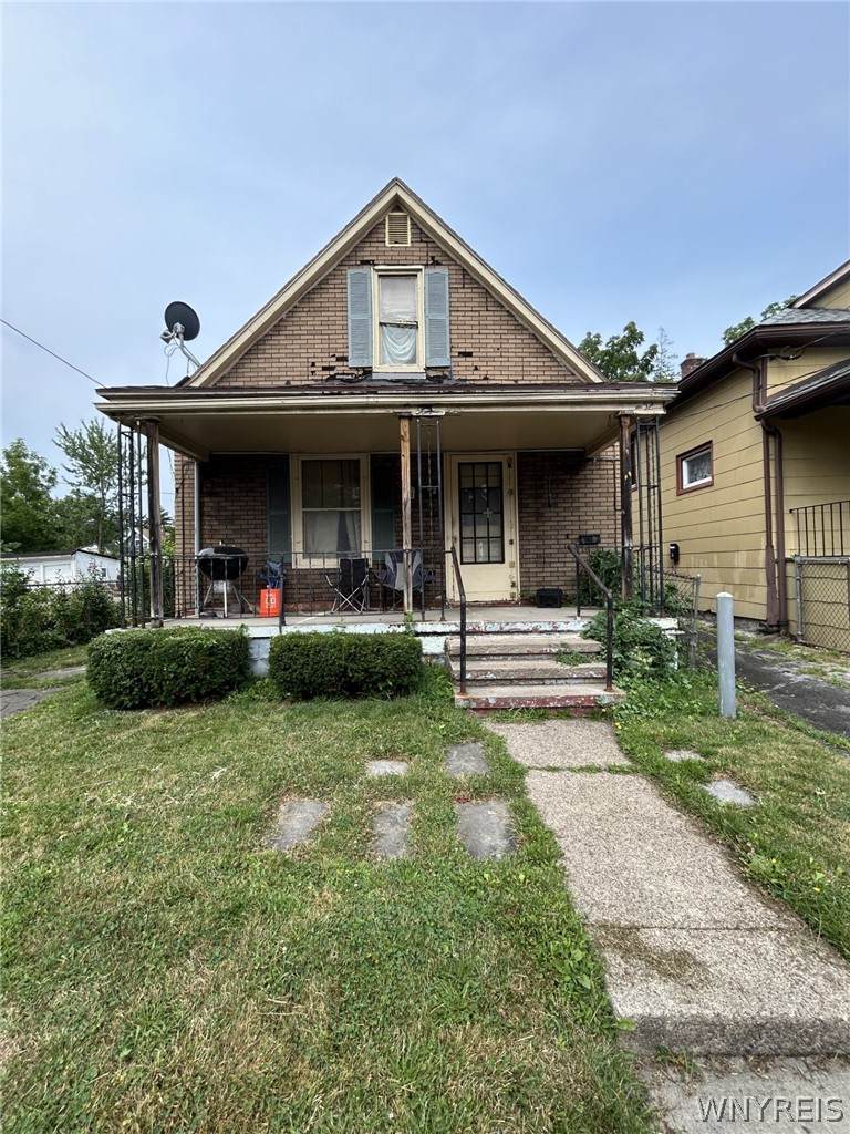 52 Marigold Avenue - Photo 1