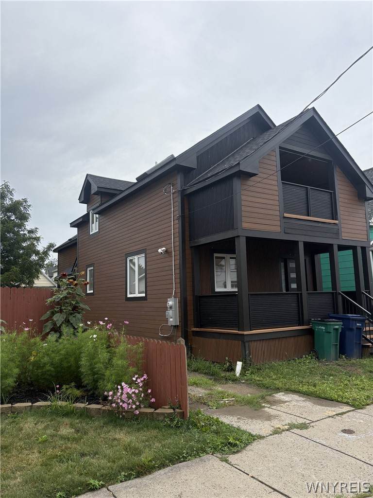 228 Cable Street - Photo 1
