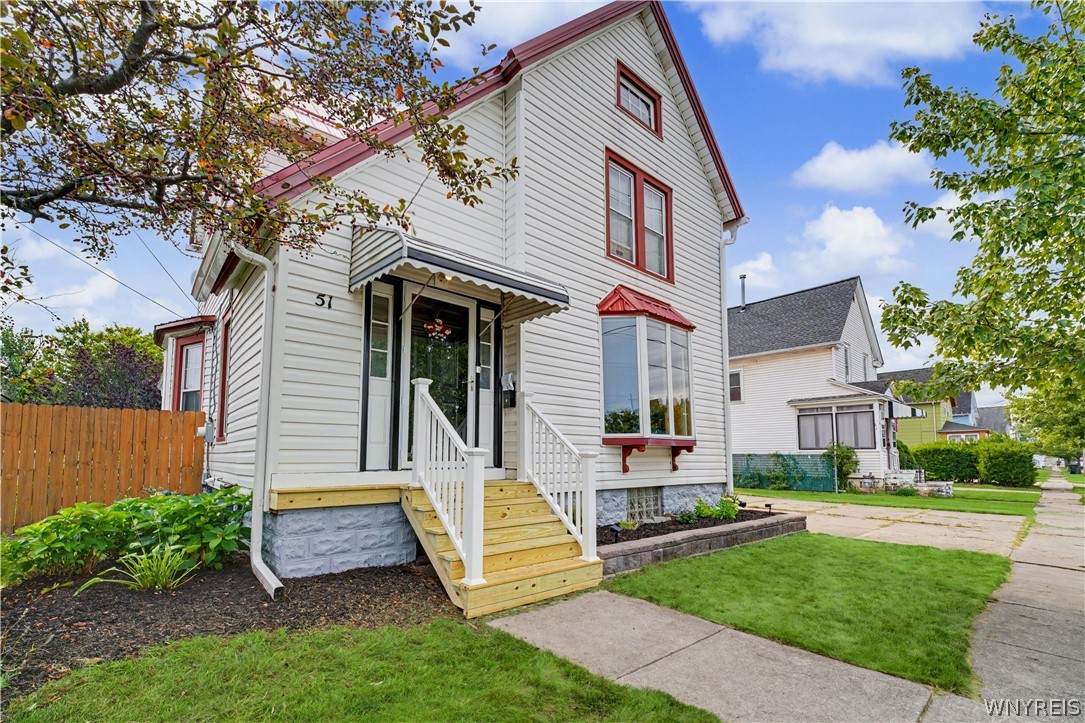 51 Tyler Street - Photo 1