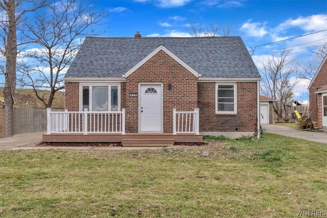 428 Beach Road - Photo 1