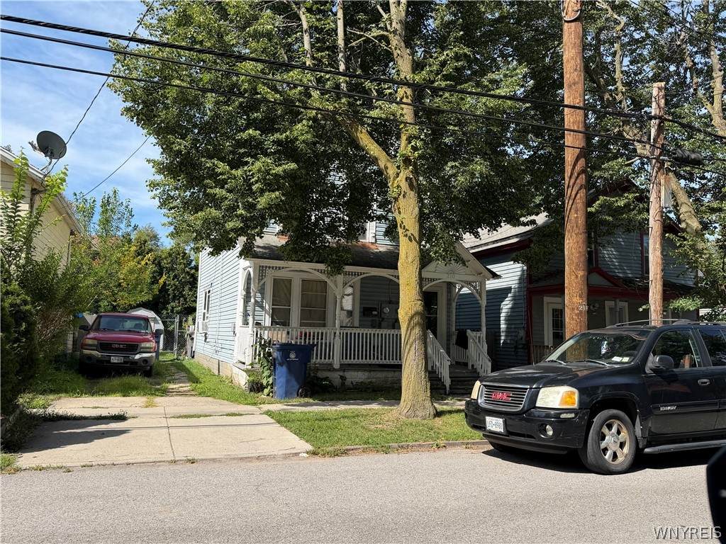 210 East Street - Photo 1