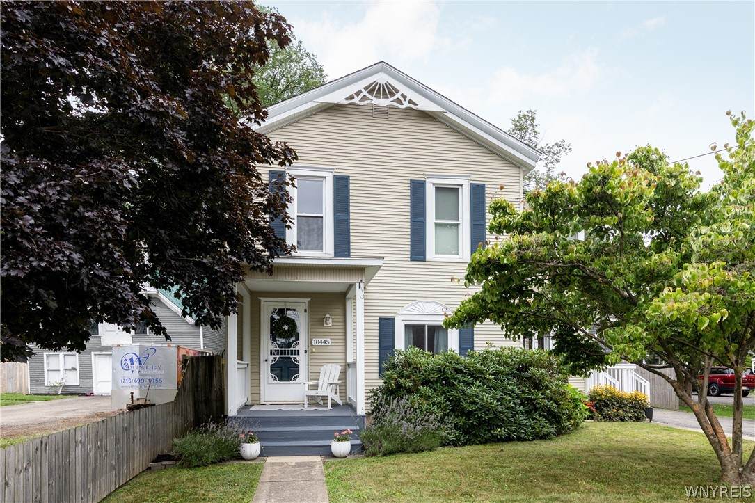 10445 Main Street - Photo 1