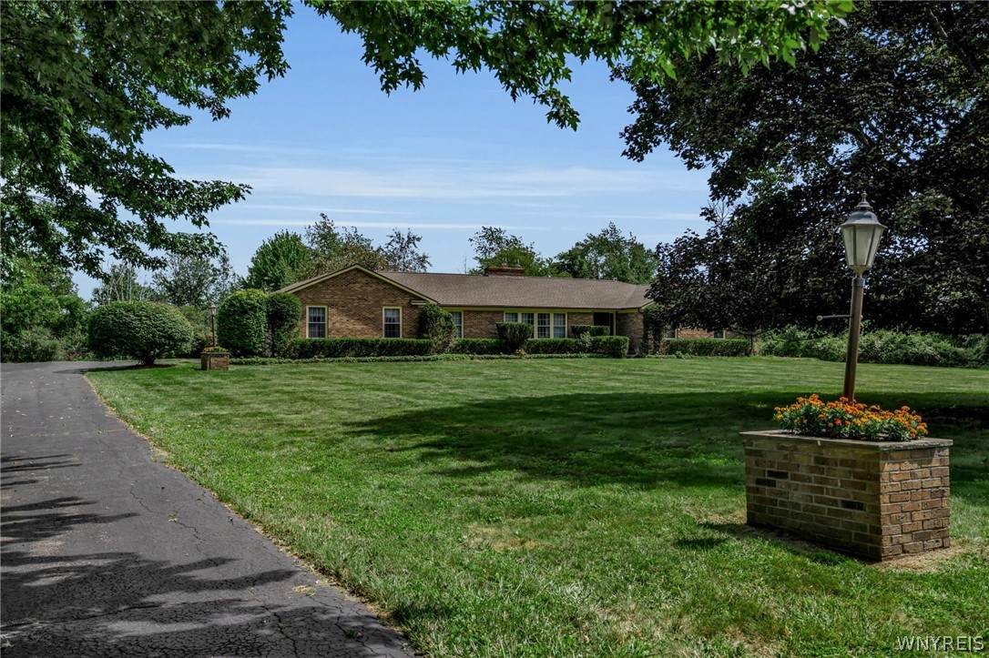 3999 Lake Road - Photo 1