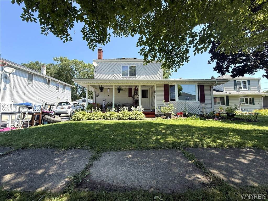 609 76th Street - Photo 1