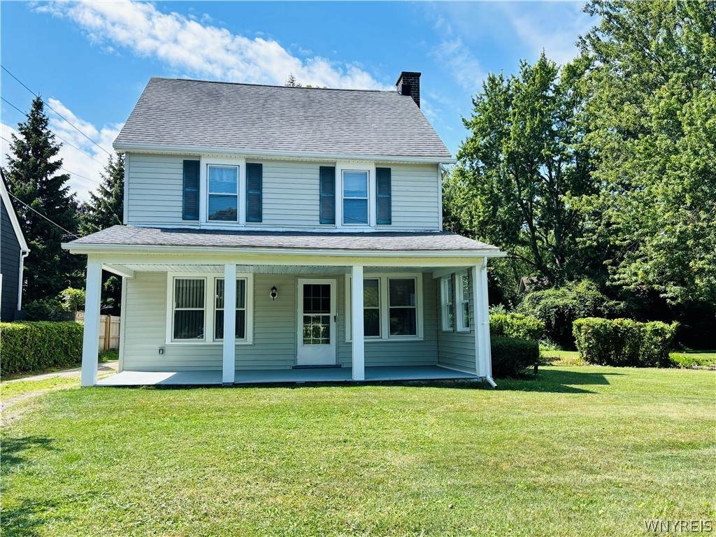 1933 Crescent - Photo 1